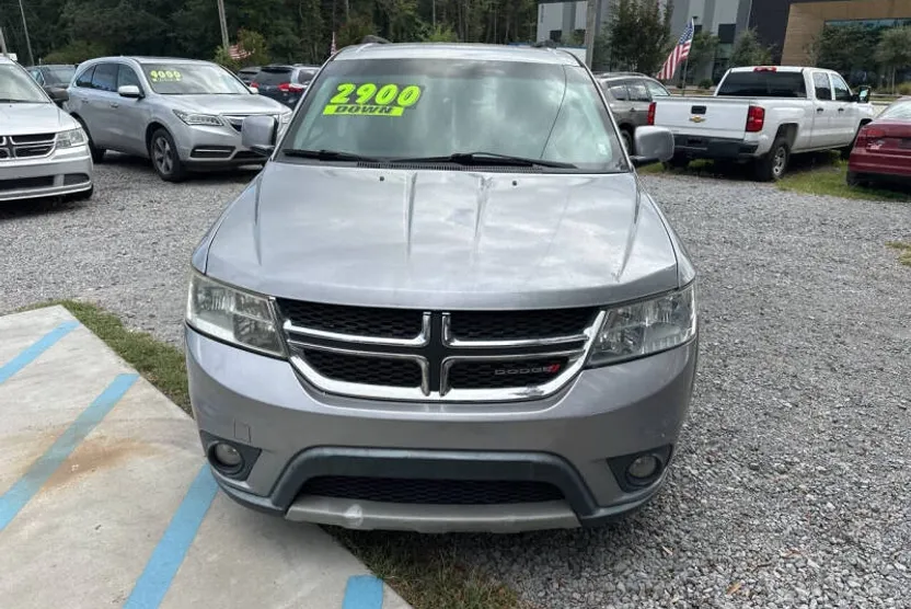 2018 Dodge Journey SXT photo 1