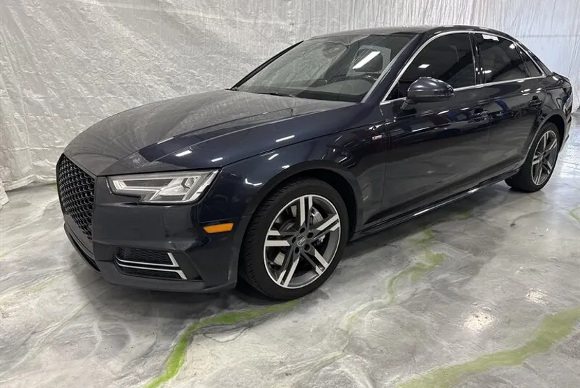 2017 Audi A4 2.0T Premium Plus Quattro photo 1