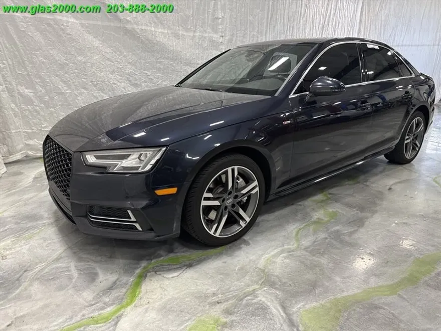 2017 Audi A4 2.0T Premium Plus Quattro photo 1