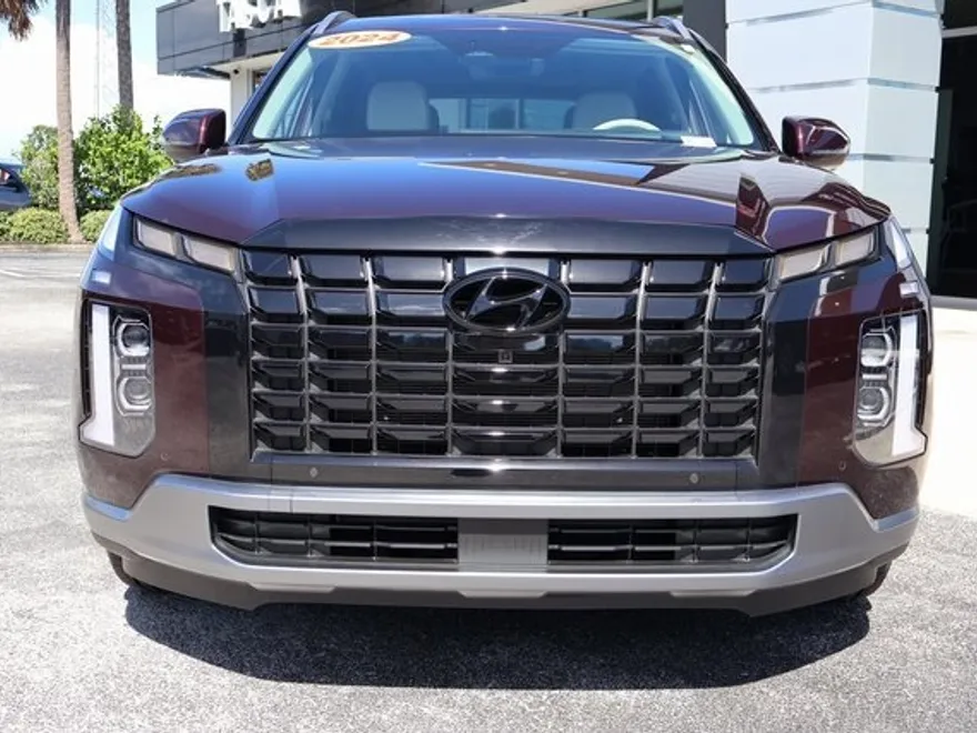2024 Hyundai Palisade Limited photo 1