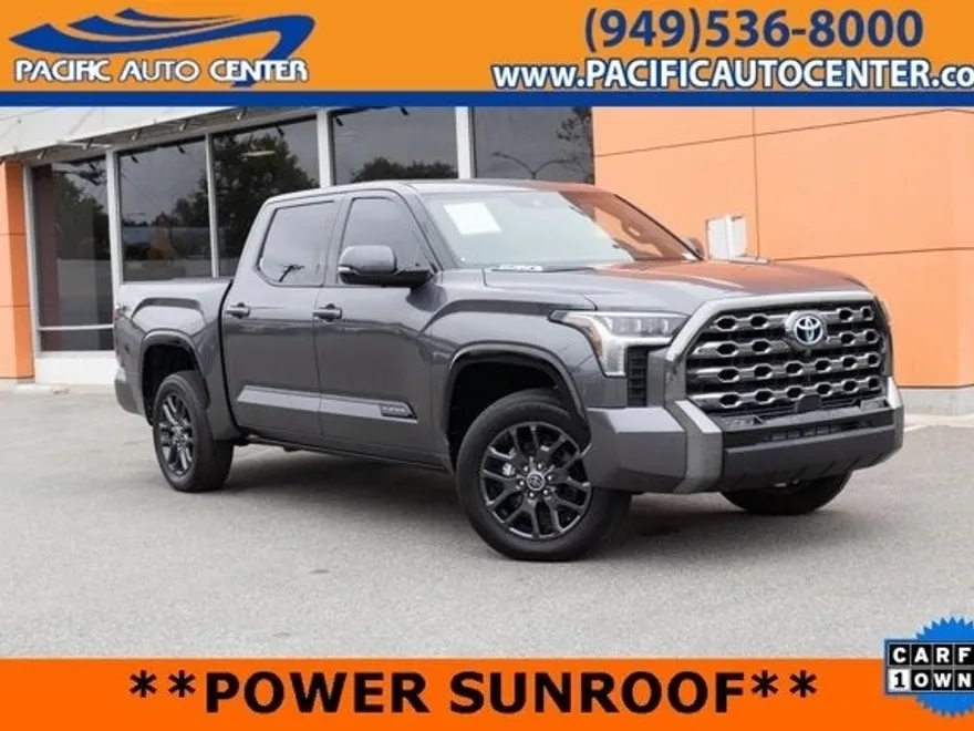 2023 Toyota Tundra Platinum photo 1