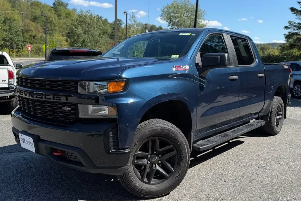 2019 Chevrolet Silverado 1500 Custom Trail Boss photo 1