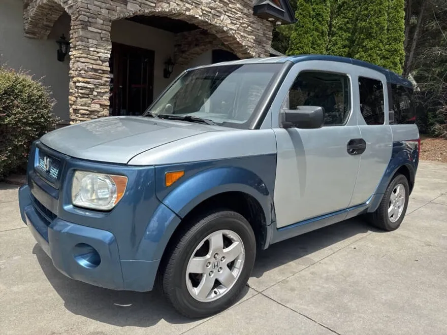 2003 Honda Element EX photo 1