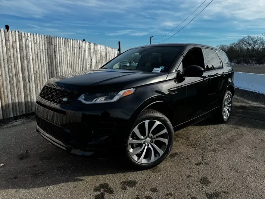 2025 Land Rover Discovery Sport Dynamic SE photo 1