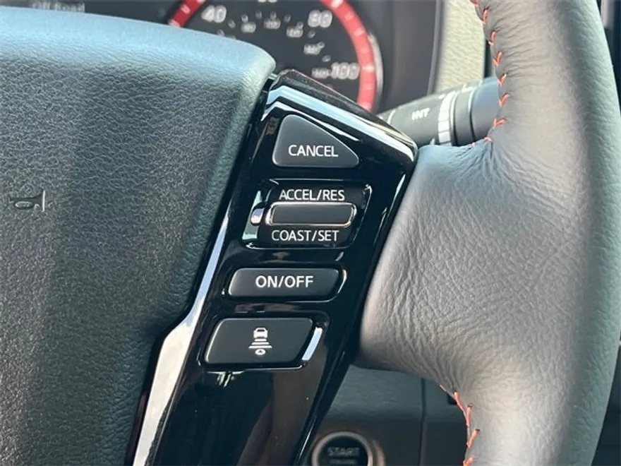 2025 Nissan Frontier PRO-X photo 25