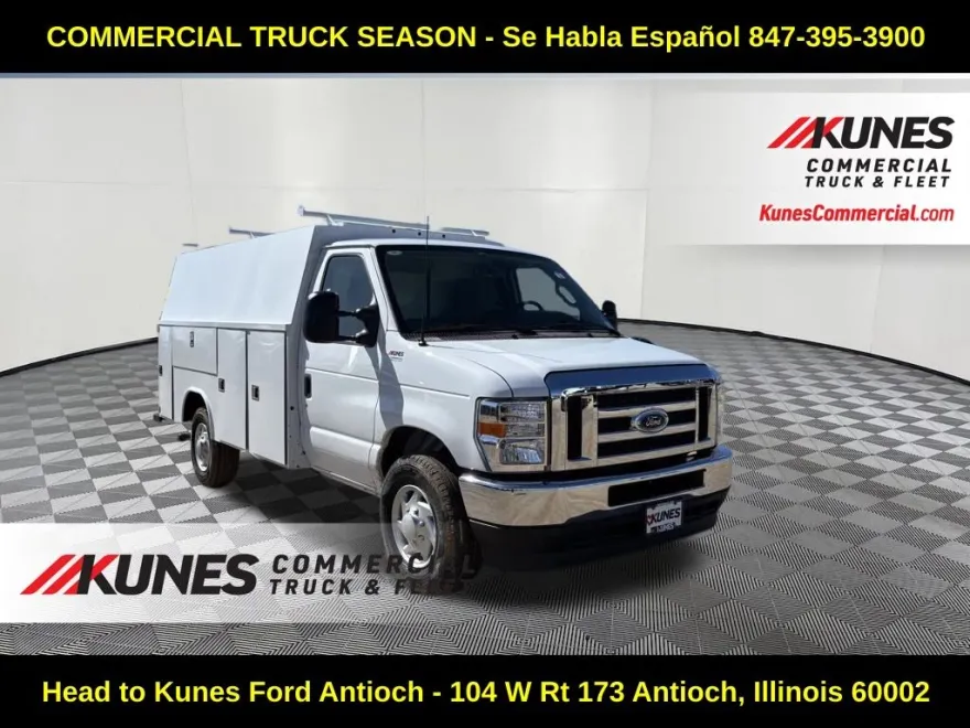 2025 Ford E-350 Base photo 1