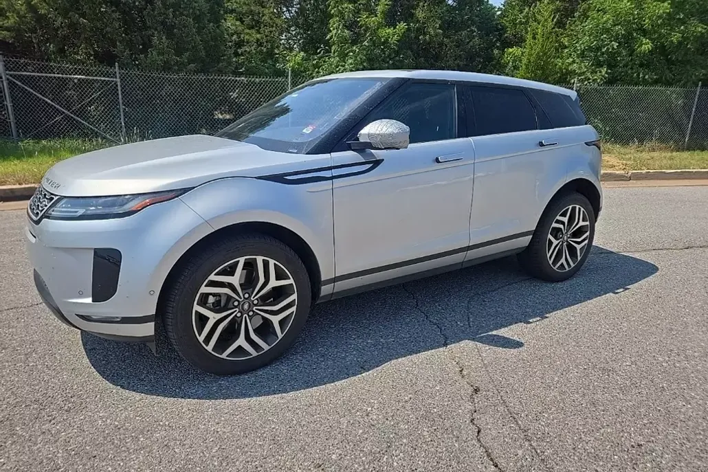 2020 Land Rover Range Rover Evoque SE photo 1