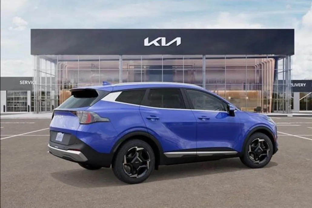 2026 Kia Sportage EX photo 1