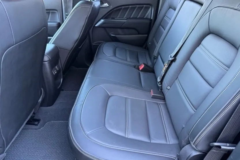 2022 Gmc Canyon Denali photo 1