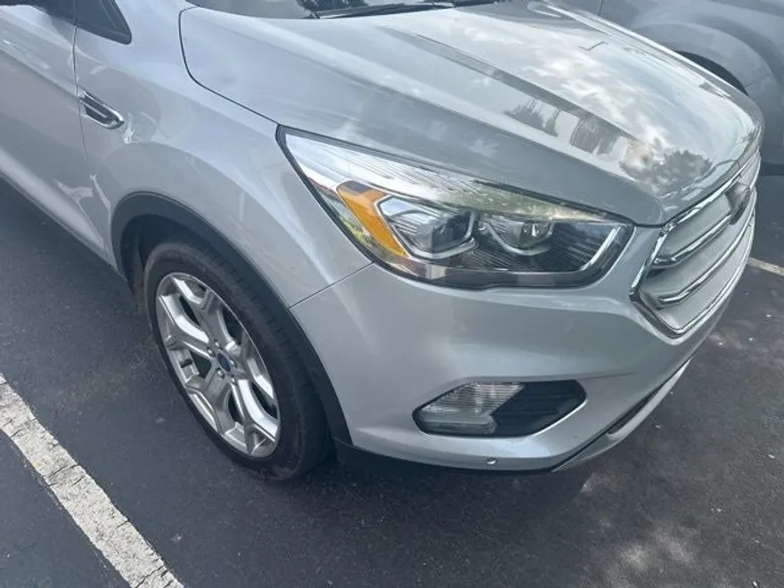 2019 Ford Escape Titanium Sport photo 1