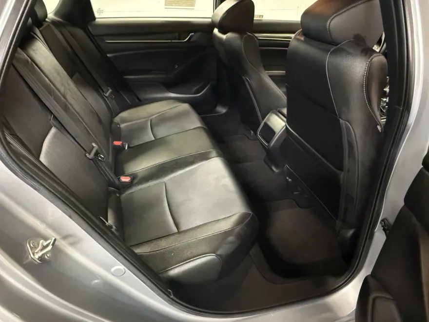 2019 Honda Accord Sport 1.5T photo 1