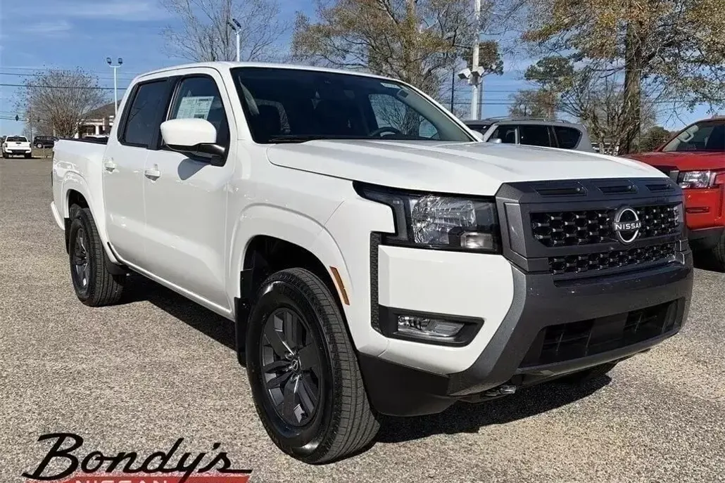 2025 Nissan Frontier SV photo 1