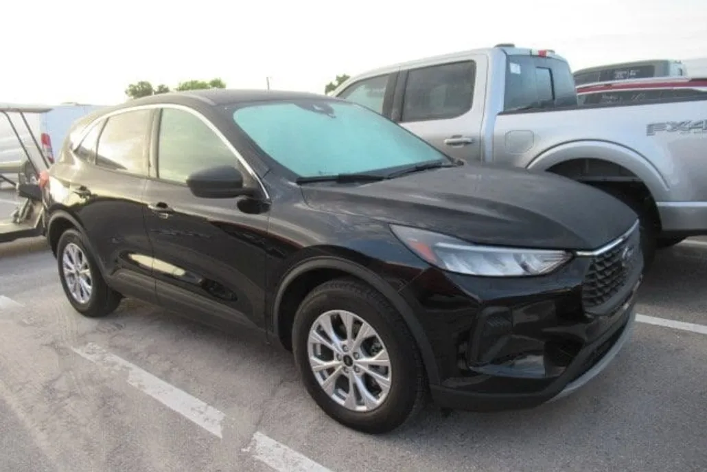 2023 Ford Escape Active photo 1