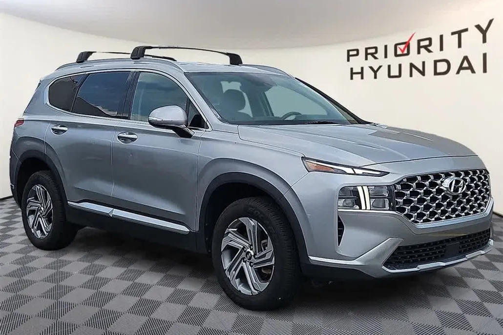2022 Hyundai Santa Fe SEL photo 1