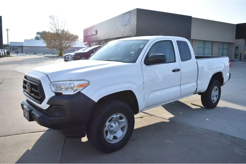 2021 Toyota Tacoma SR photo 1