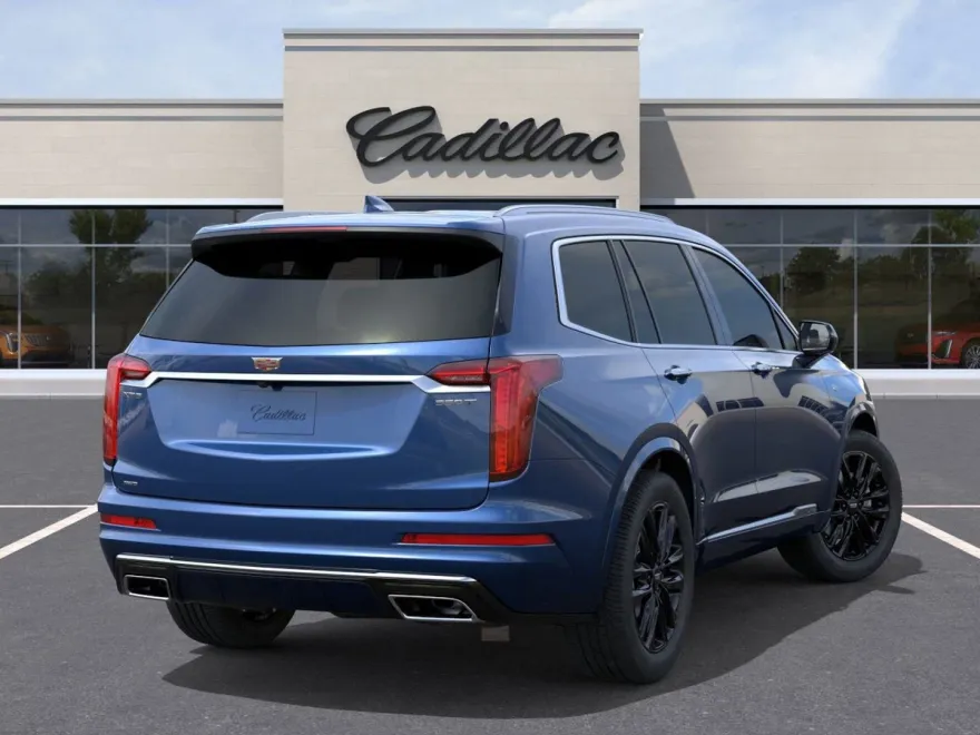 2025 Cadillac XT6 Luxury photo 1