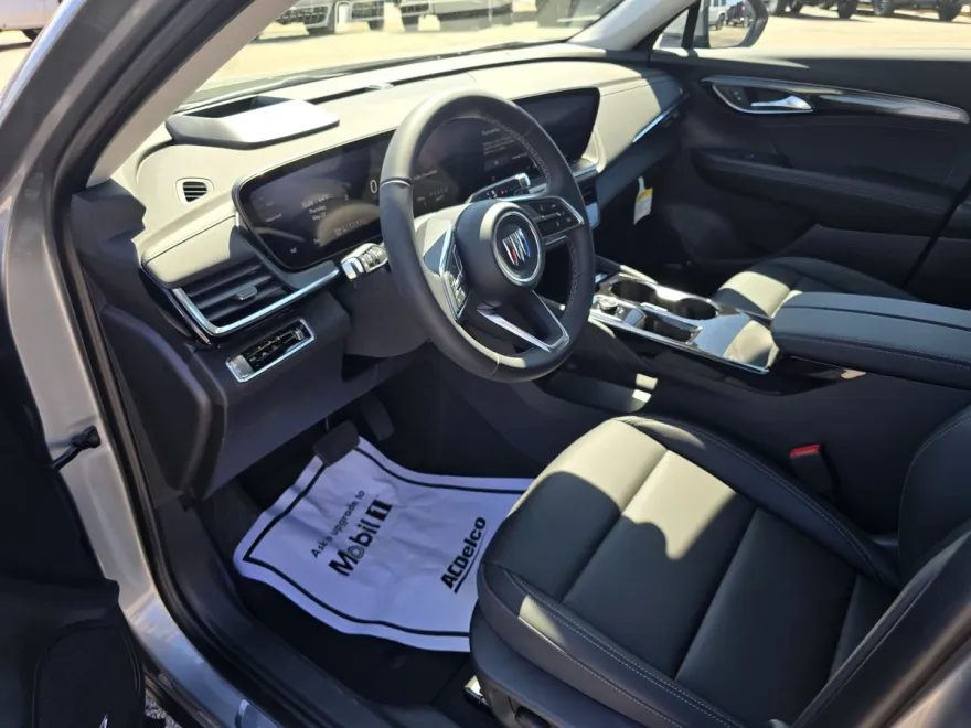 2025 Buick Envision Preferred photo 1