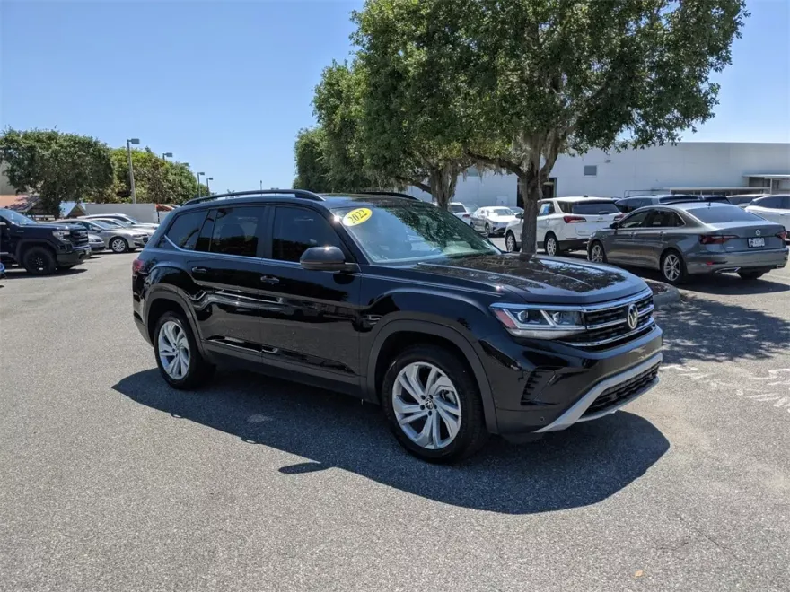 2022 Volkswagen Atlas V6 SE Technology photo 1