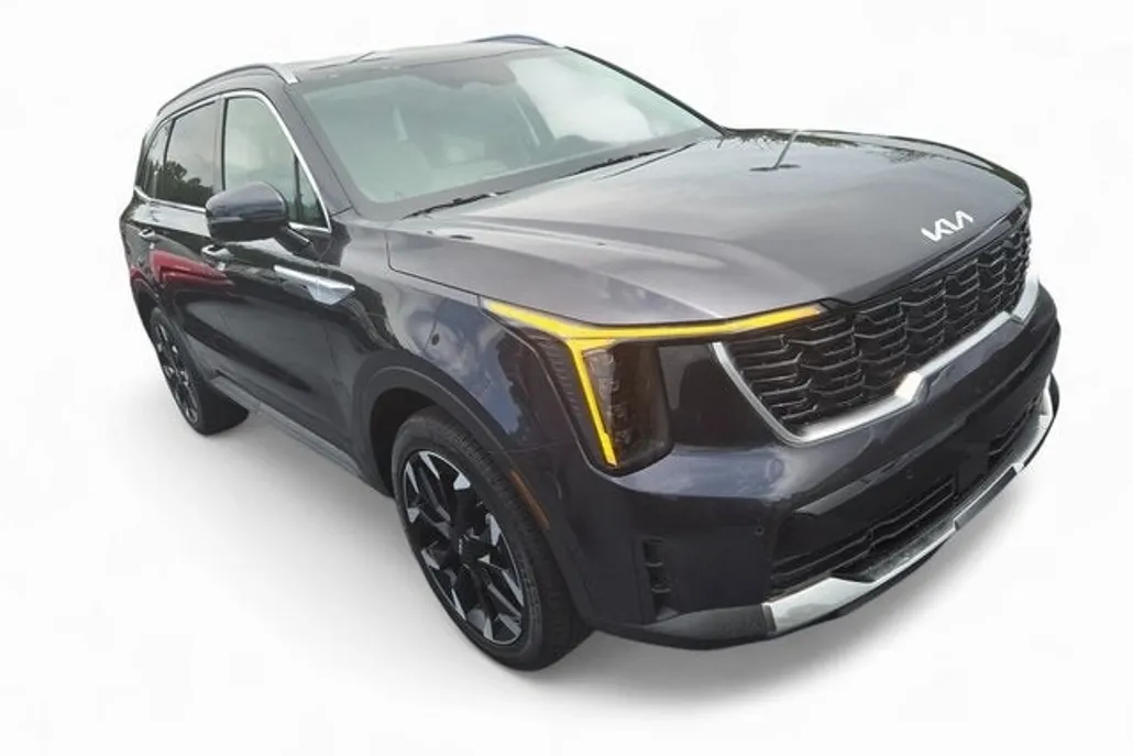 2025 Kia Sorento EX photo 1