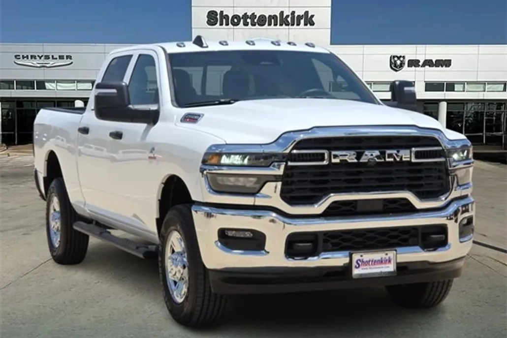 2025 Ram 2500 Tradesman photo 1