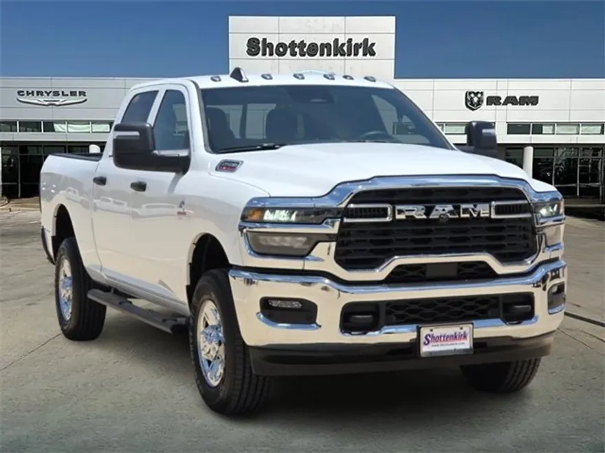 2025 Ram 2500 Tradesman photo 1