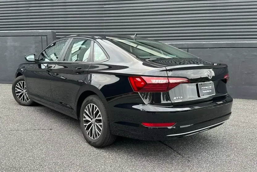 2021 Volkswagen Jetta 1.4T S photo 1
