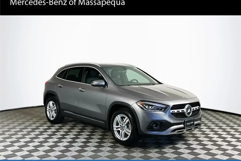 2022 Mercedes Benz GLA 250 4MATIC photo 1