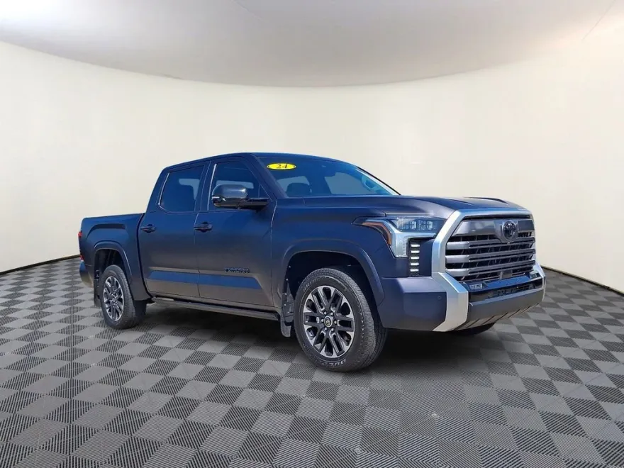2024 Toyota Tundra Limited photo 1