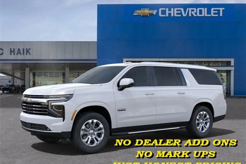 2025 Chevrolet Suburban LT photo 1