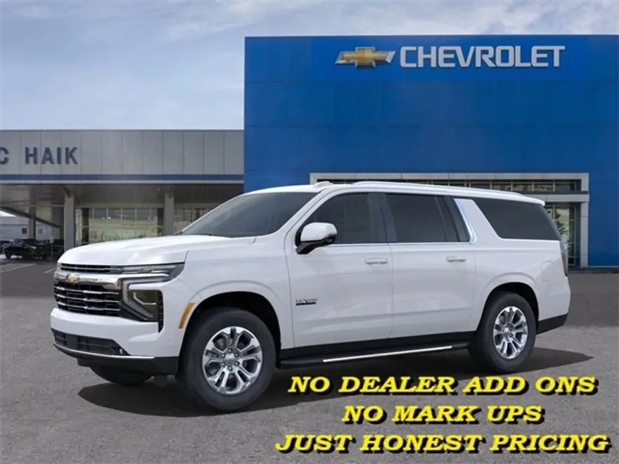 2025 Chevrolet Suburban LT photo 1