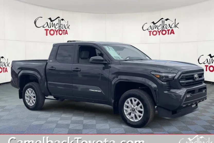 2025 Toyota Tacoma SR5 photo 1