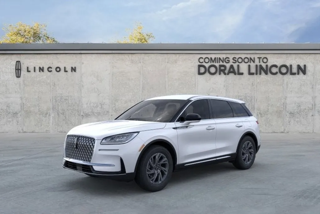 2025 Lincoln Corsair Premiere photo 1