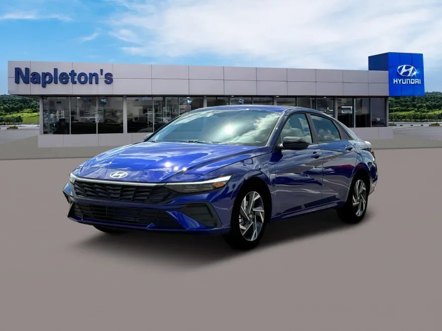 2025 Hyundai Elantra SEL Sport photo 1