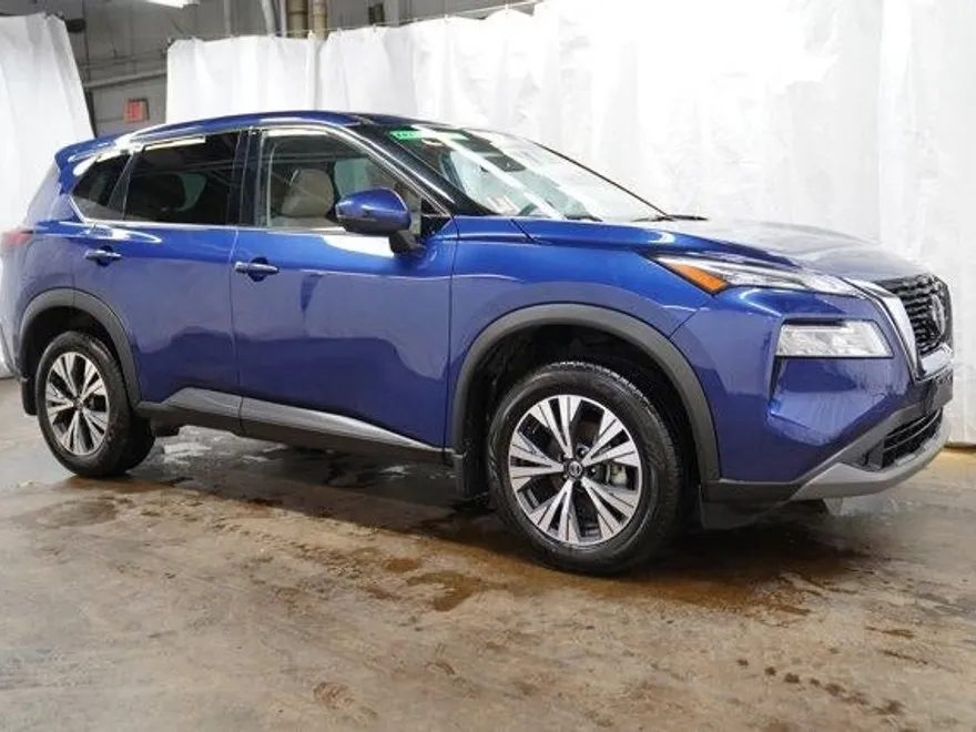2021 Nissan Rogue AWD SV photo 1