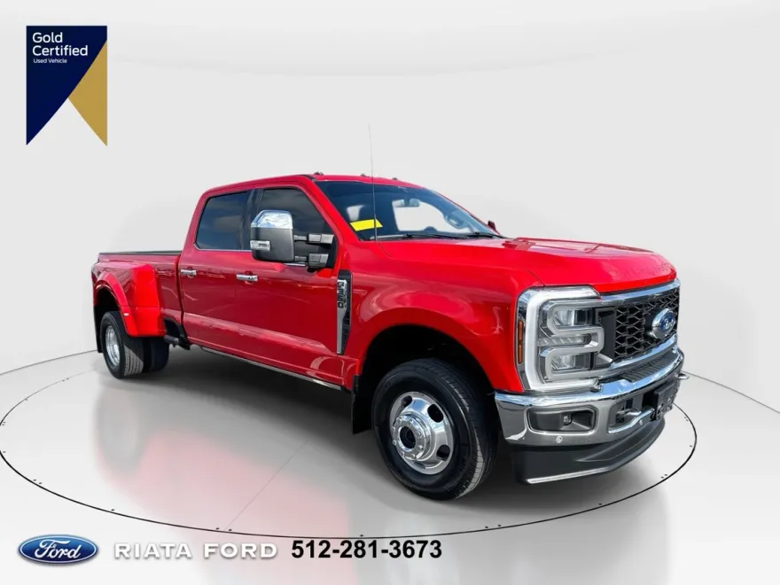 2024 Ford F-350 Lariat photo 1