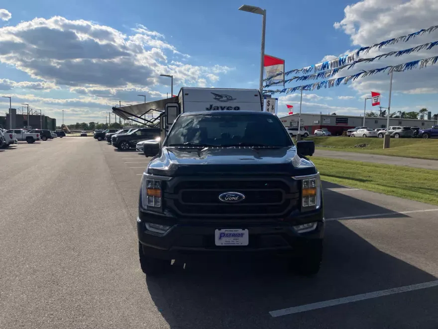 2022 Ford F-150 XLT photo 1