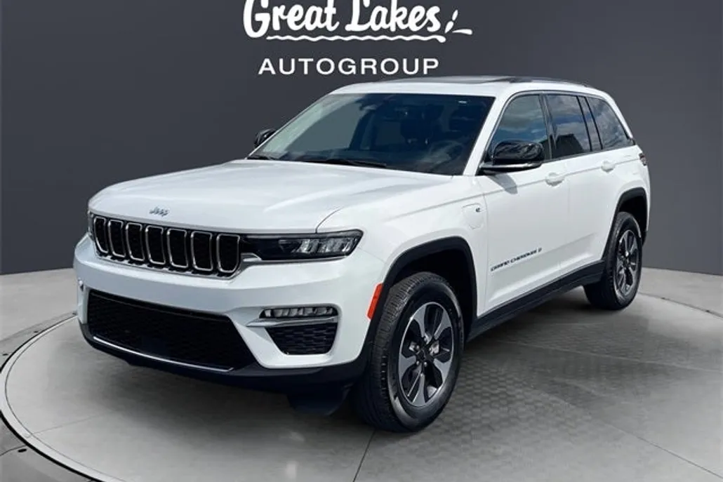 2023 Jeep Grand Cherokee 4xe photo 1