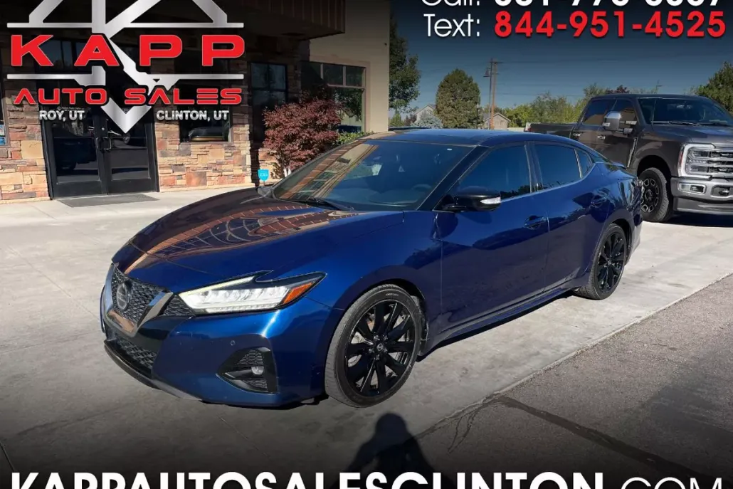 2019 Nissan Maxima SR photo 1