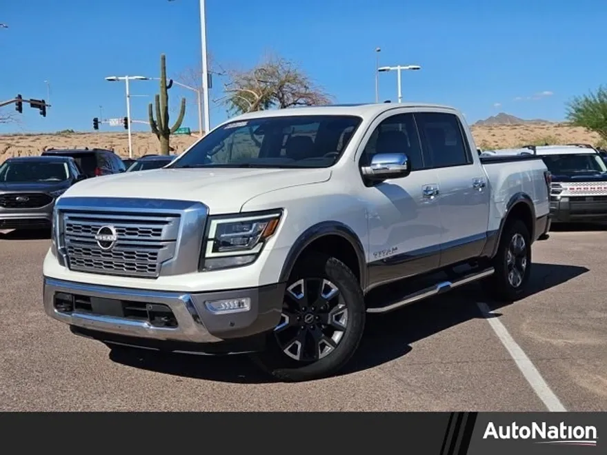 2023 Nissan Titan Platinum Reserve photo 1