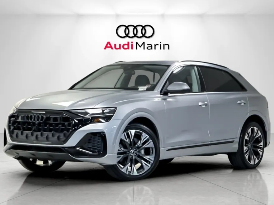 2025 Audi Q8 55 Premium Plus photo 1