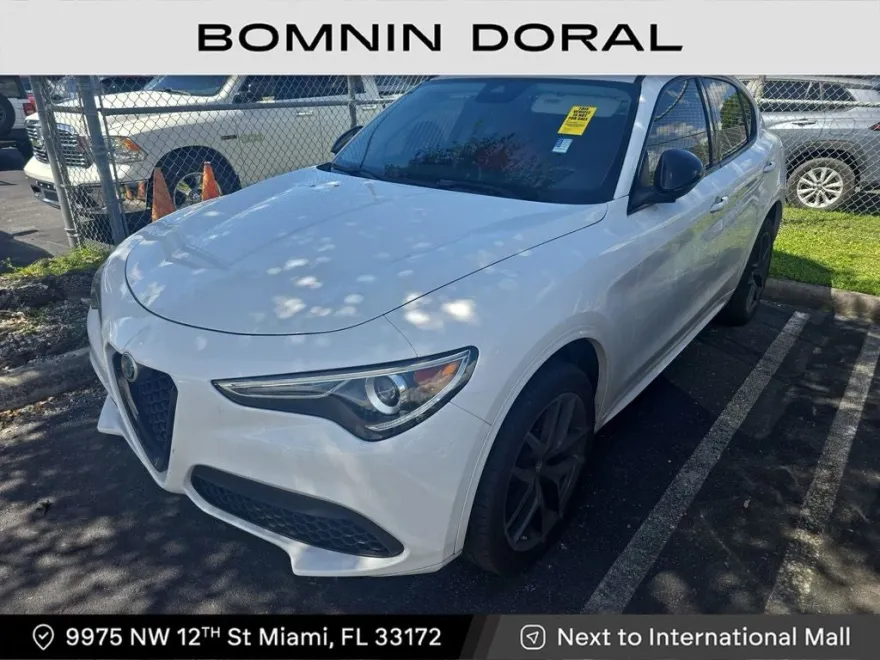 2020 Alfa Romeo Stelvio Base photo 1