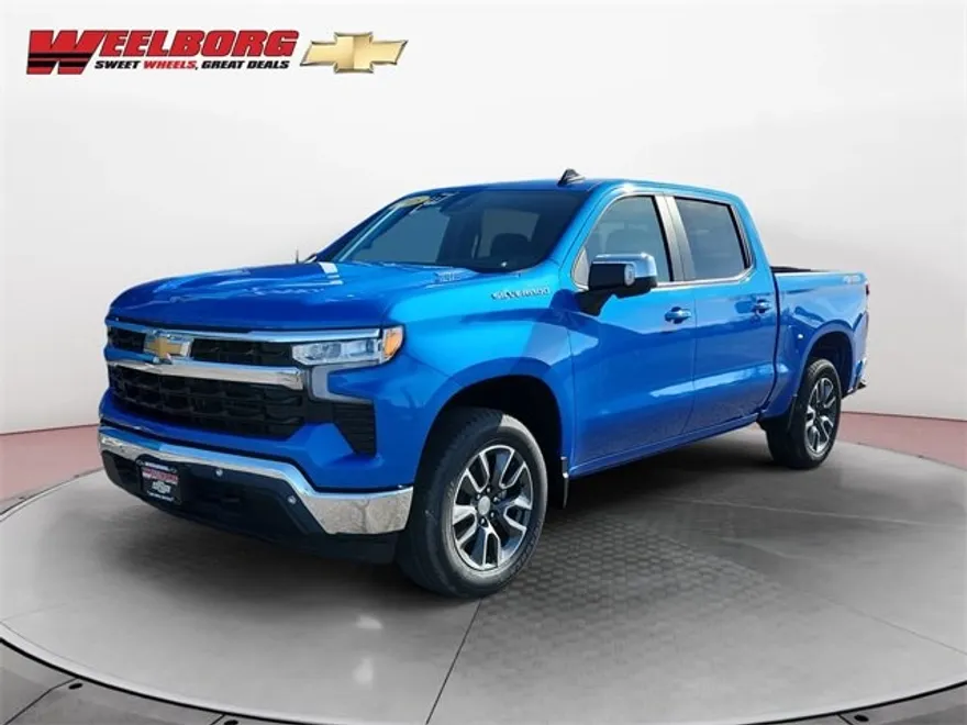 2025 Chevrolet Silverado 1500 LT photo 1