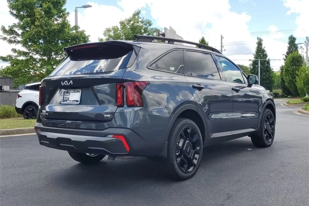 2024 Kia Sorento X-Line SX photo 1