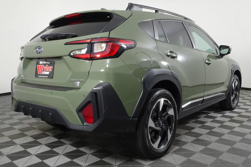 2024 Subaru Crosstrek Limited photo 1
