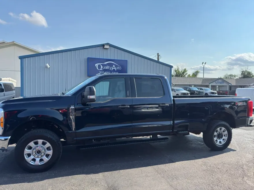 2023 Ford F-250 XL photo 1