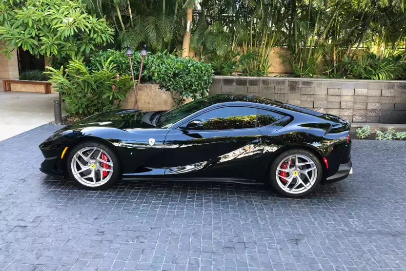 2019 Ferrari 812 Superfast photo 1