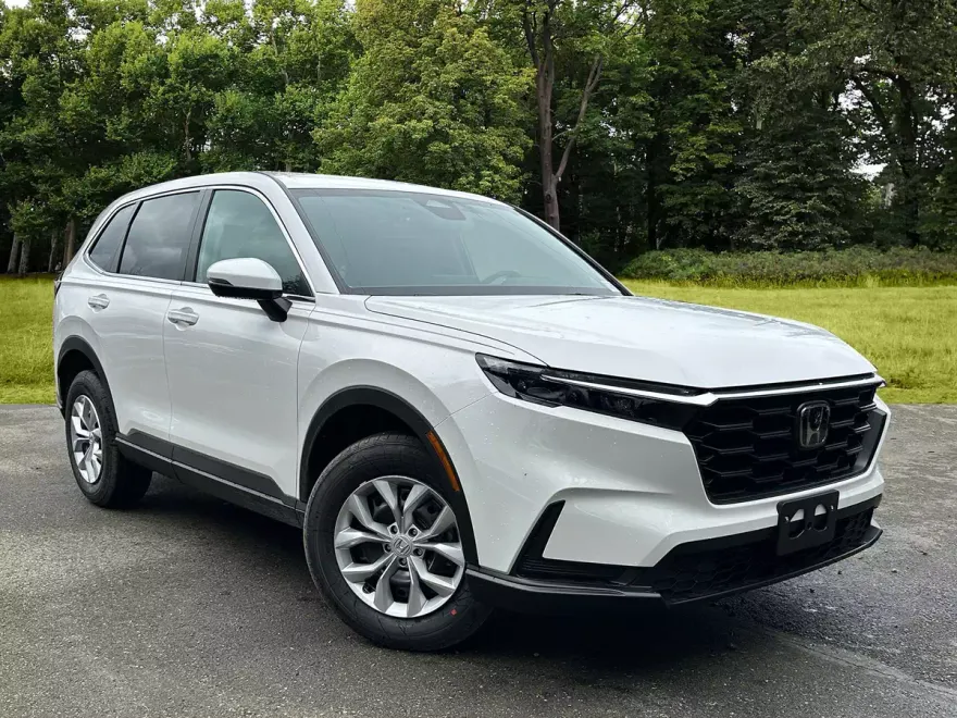 2025 Honda CR-V LX photo 1