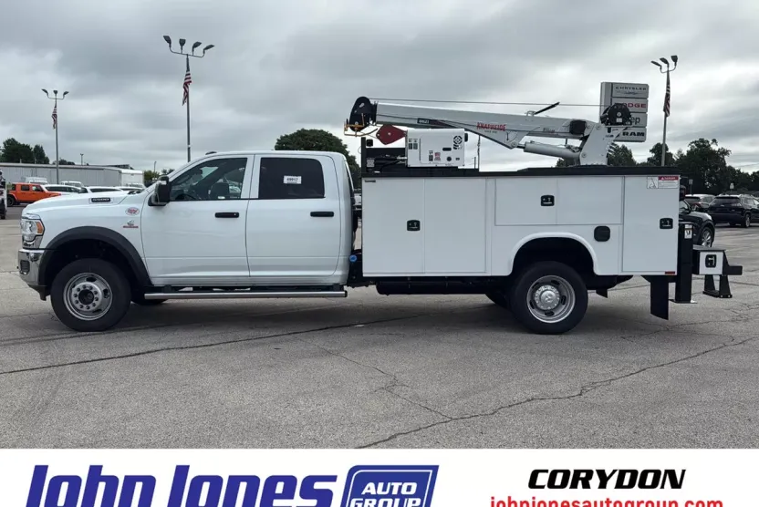 2024 Ram 5500 Tradesman photo 1