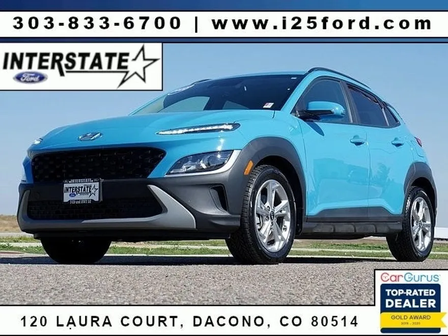 2022 Hyundai Kona SEL photo 1