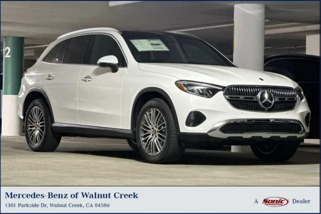 2025 Mercedes Benz GLC 300 photo 1
